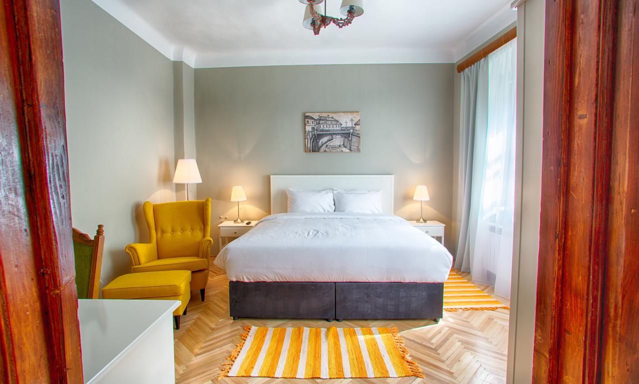 Bed and Breakfast Goldsmith Sybin Zewnętrze zdjęcie