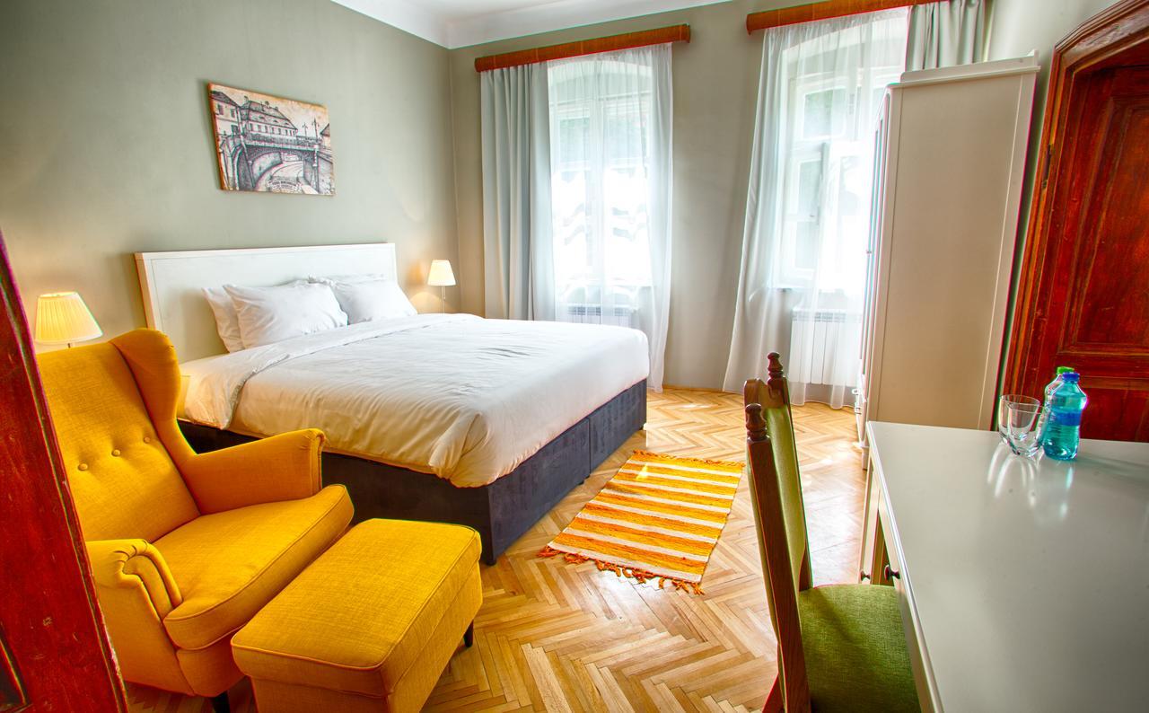 Bed and Breakfast Goldsmith Sybin Zewnętrze zdjęcie