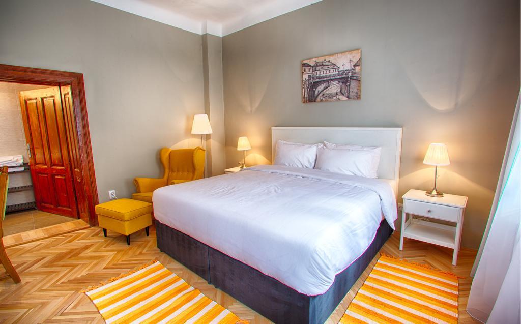 Bed and Breakfast Goldsmith Sybin Zewnętrze zdjęcie