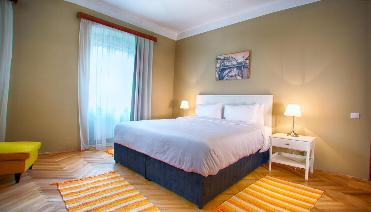 Bed and Breakfast Goldsmith Sybin Zewnętrze zdjęcie
